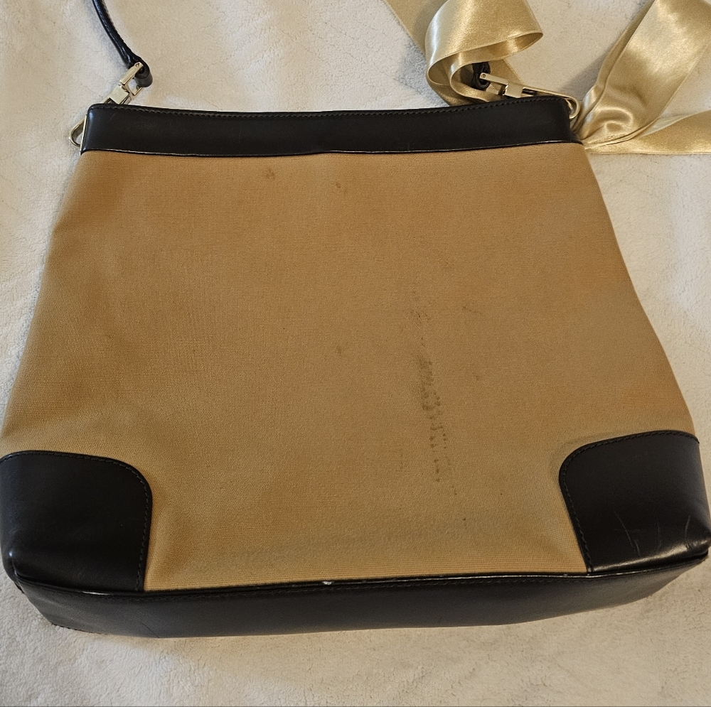 Authentic Gucci Shoulder Bag (Project) - Picture 11 of 16